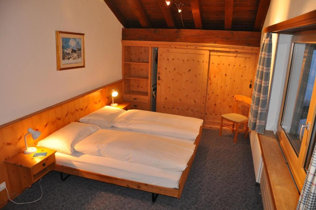 Ferienwohnungen Seraina Sils-Maria Habitación foto